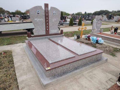 Izrada nadgrobnih spomenika od mermera i granita na teritoriji cele Srbije.U ponudi je izrada grobnica, kripti i spomenika po meri, sa mogućnošću izrade različitih oblika i dekorativnih motiva.Posebno smo prisutni na teritoriji Beograda, Stare Pazove, Nove Pazove, Ugrinovaca, Inđije, Surčina, Dobanovaca i Šimanovaca, kao i u ostalim mestima širom Srbije.Garantujemo kvalitetnu izradu, dugotrajne materijale i povoljne cene, uz profesionalan pristup i pažnju posvećenu svakom detalju.