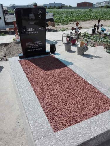  Izrada nadgrobnih spomenika od mermera i granita bilo da je u pitanju Beograd ili Srbija. Izrada grobnica. Izrada spomenika stara pazova, izrada spomenika Beobrad, Ugrinovci, Nova Pazova, Indjija, Surcin, Dobanovci, Simanovci Izrada kuhinja, povoljni spomenici i kripte, Motivi sa Anđelima. Kvalitetna izrada i najniže cene