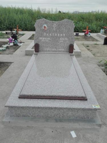  Izrada nadgrobnih spomenika od mermera i granita bilo da je u pitanju Beograd ili Srbija. Izrada grobnica. Izrada spomenika stara pazova, izrada spomenika Beobrad, Ugrinovci, Nova Pazova, Indjija, Surcin, Dobanovci, Simanovci Izrada kuhinja, povoljni spomenici i kripte, Motivi sa Anđelima. Kvalitetna izrada i najniže cene